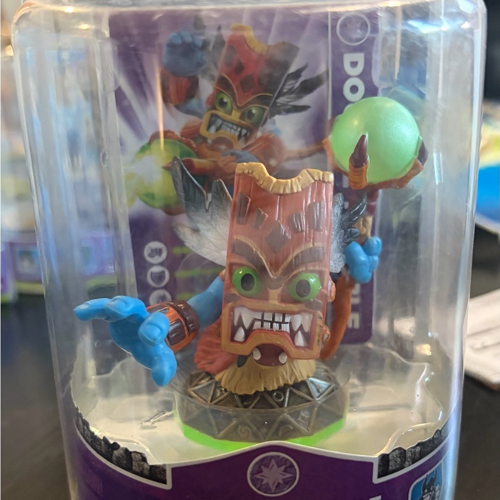 Tiki Mask Action Figure Toy - Green & Blue